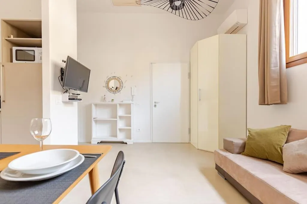 Apartment Dolce Vita Florence Appartement Italy
